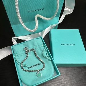 Tiffany&Co Blue Heart Tag Bracelet/ Provide all the gift package